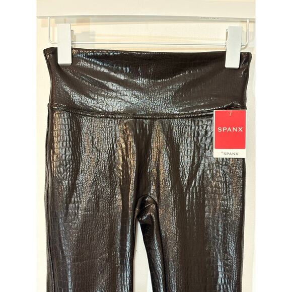Spanx Faux Leather Croc Print High Waisted Legging in Black Size Small - Picture 5 of 11